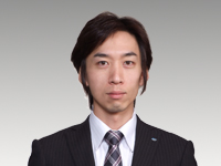 総務広報委員会委員長　岡本一馬